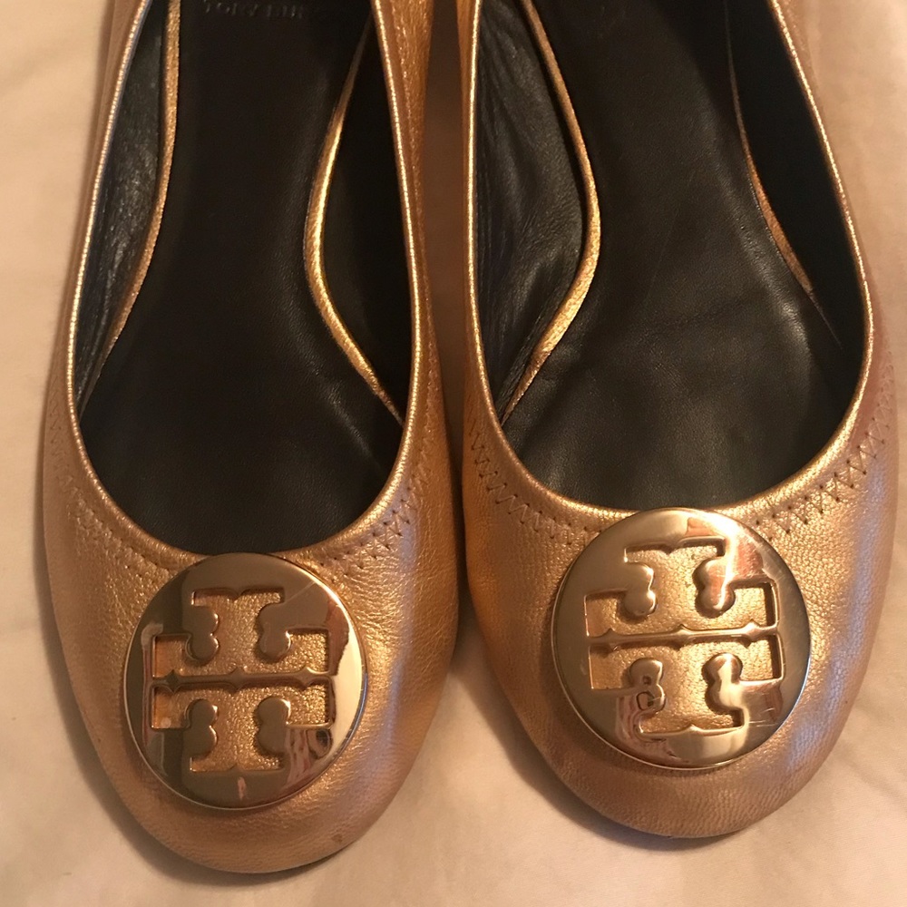 **^^SOLD*****Tory Burch flats - Picture 1 of 8